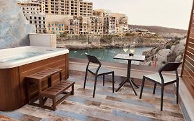 Blu Waters Boutique Hotel